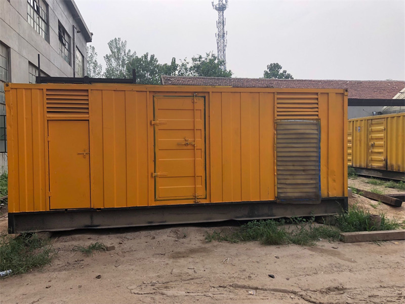 宜昌发电机出租进行负载测试时，电瓶电量不足的具体判断标准是什么？