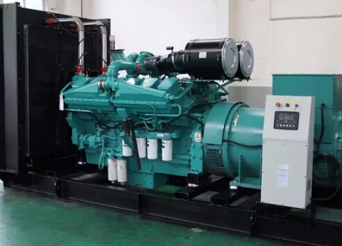 宜昌发电机如何选择合适的除垢剂来清洗水冷式机油散热器？